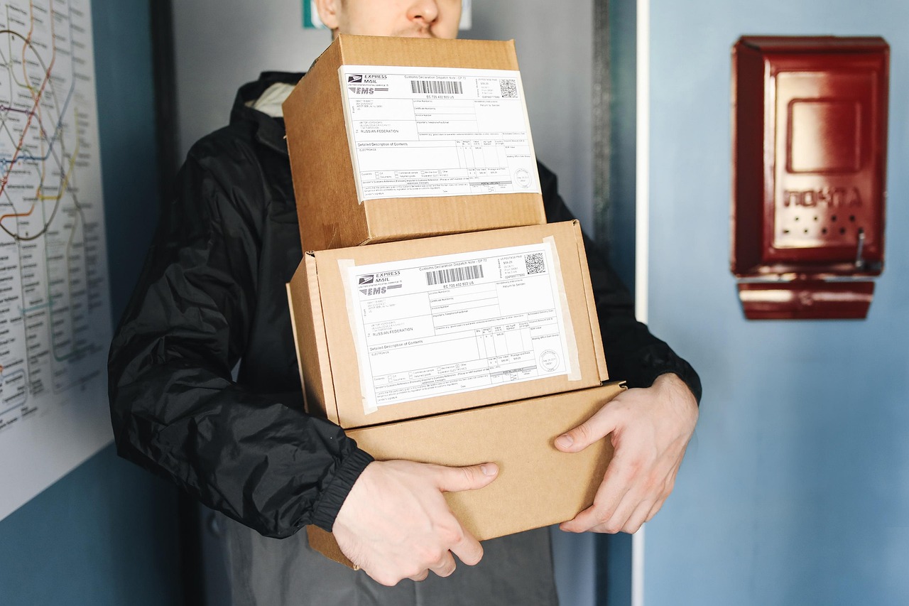 Inside comparing service options: notes, examples and checks